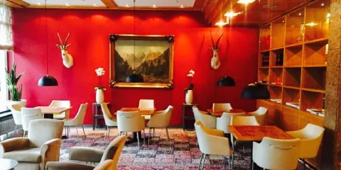 Cafe Konditorei im Warmbaderhof