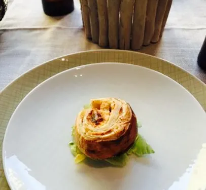 Atmosphere Restaurant Wine and Cocktail