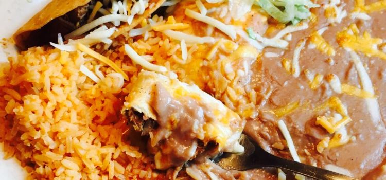 La Cabana Canes Cantina