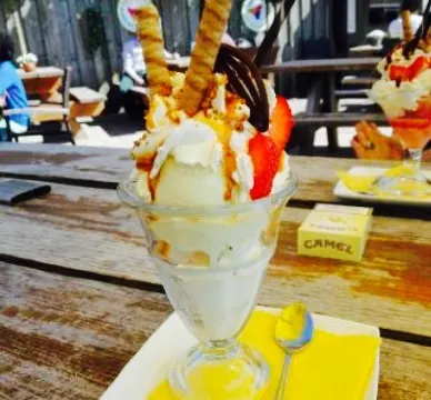 IJssalon / Pizza Rimini