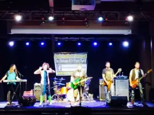 The Crafthouse Stage & Grill