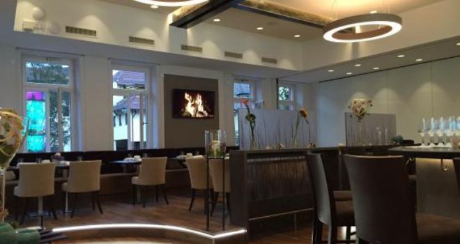 Gossini Lounge Bar Restaurant