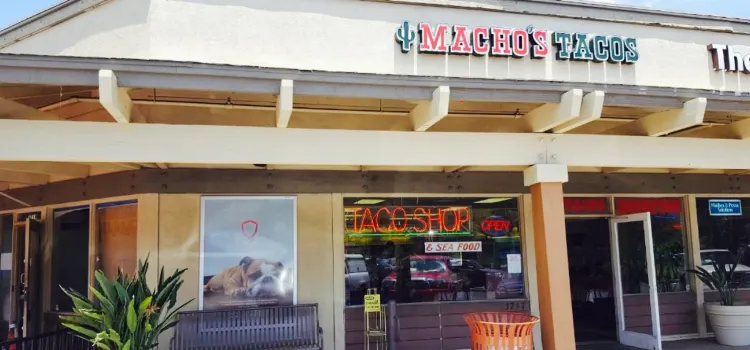 Macho's Taco Shop
