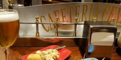 Cafeteria Central