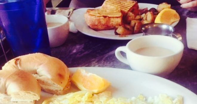 Chestnut Cafe & Eatery