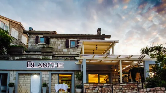Blanche Restaurant