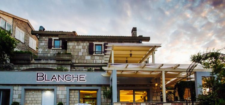 Blanche Restaurant