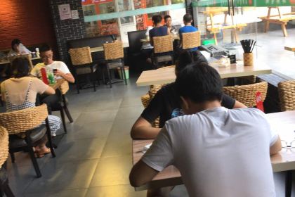 品味麻辣香锅(南洋广场店)