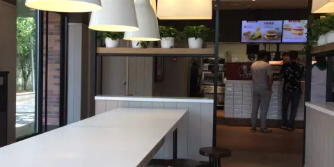 肯德基(保津DT店)