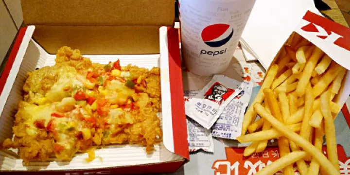 肯德基(伯都納店)