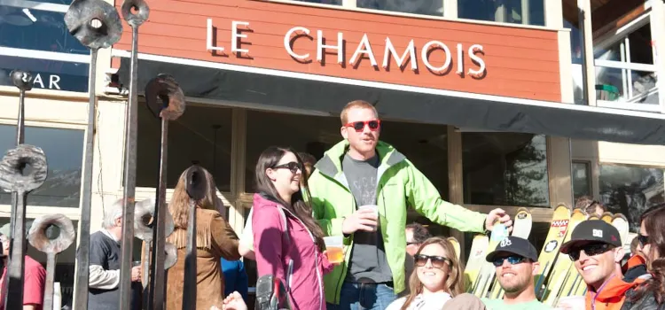 Le Chamois & The Loft Bar