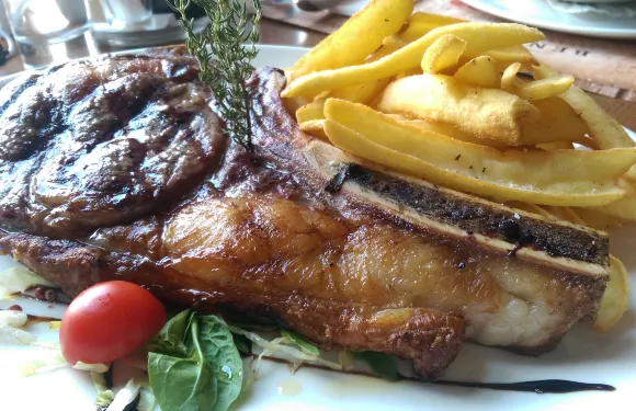 Benjamin Steakhouse & Bar