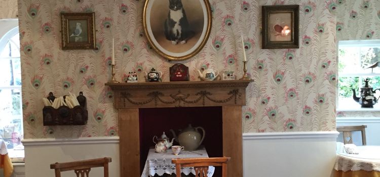 Peacocks Tearoom
