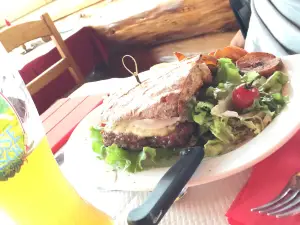 La Ferme Auberge du Rain des chenes