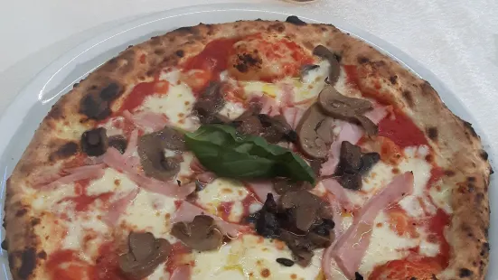 Pizzeria Manuno