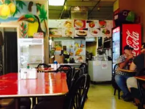 El Pulgarcito de America Restaurant