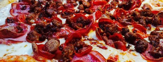 Southpaws Perfect Pizza and Sports Pub