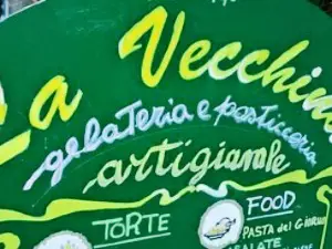 La Vecchina