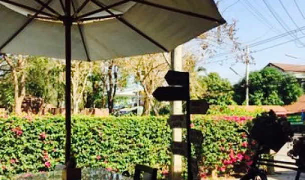 Nom Neay Bakery and Coffee