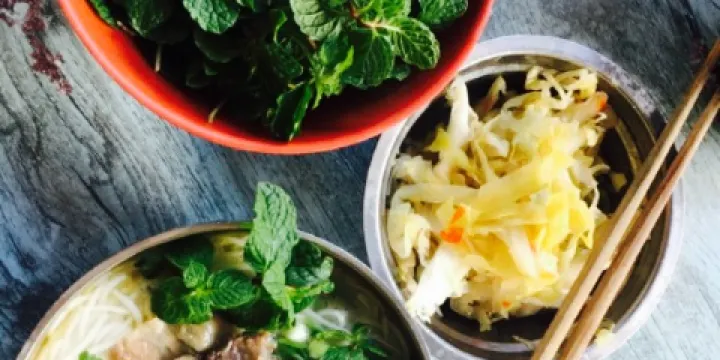 喜洋洋老鹽邊羊肉米線