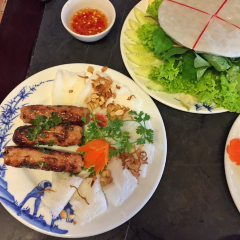Cuc Gach Quan Restaurant User Photo
