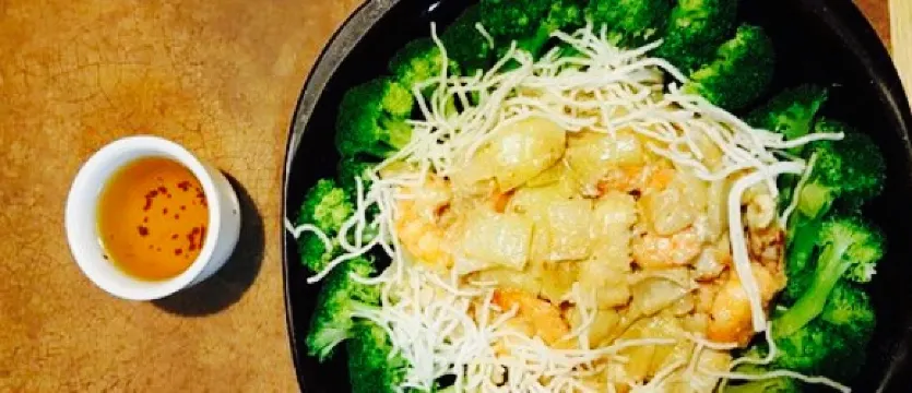 China Doll Restaurant & Lounge