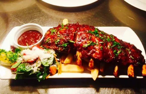 Kingsley Motel | Restaurant