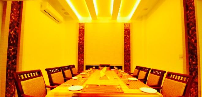 Theos Restaurant