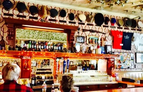 JT Bar & Dining Room