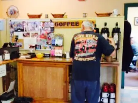 Mahaney Breakfast & Lunch