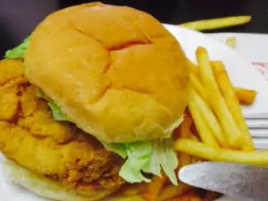 Port House Bar & Grill