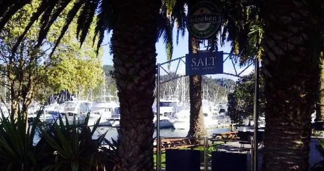 Salt Restaurant & Bar