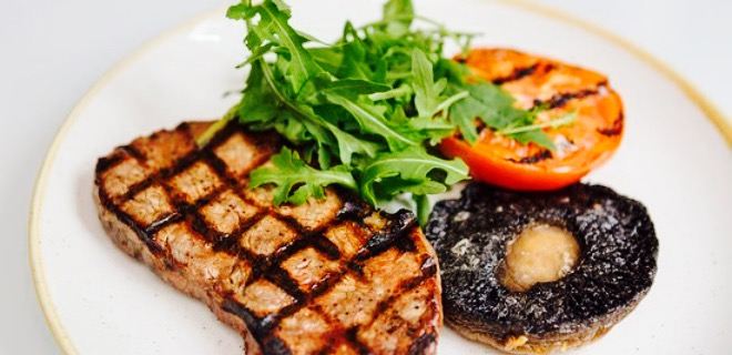 Zest Bar & Restaurant