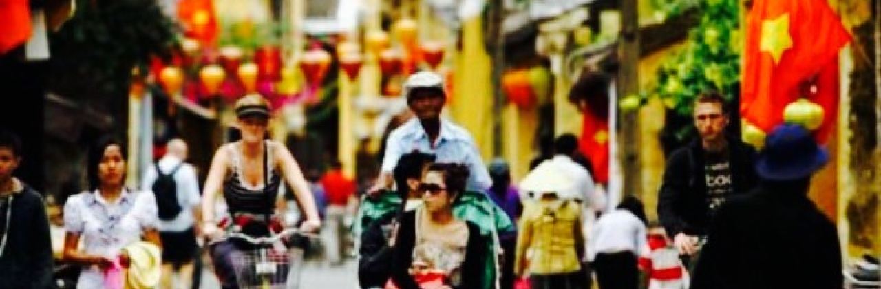 Banh Xeo Song Hoai - Co Anh