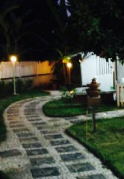 Sole & Luna Restaurant and Homestay