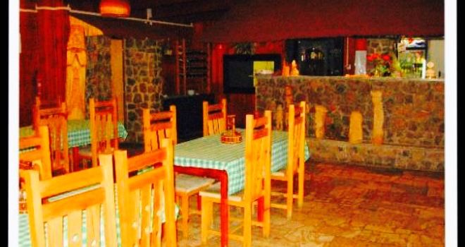 Dvor pod Vinicnou skalou