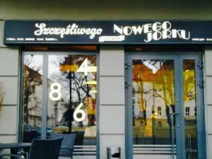 Happy New York Cafe & Pub