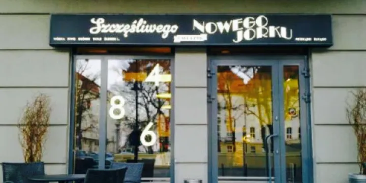 Happy New York Cafe & Pub