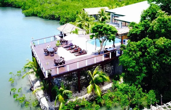 Mangroves Restaurant