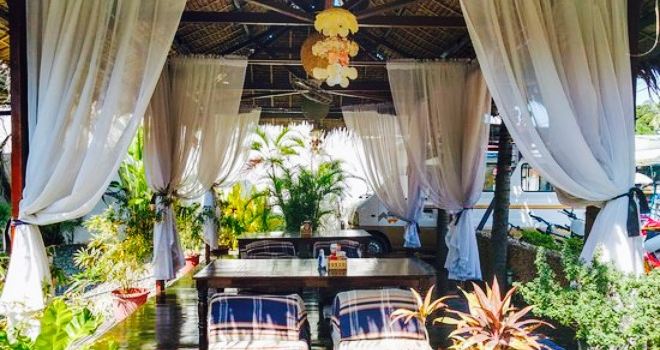 CouCou Bar & Restaurant