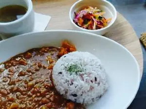 Frog Cafe