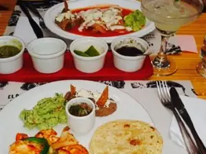 El Pedregal Azteca