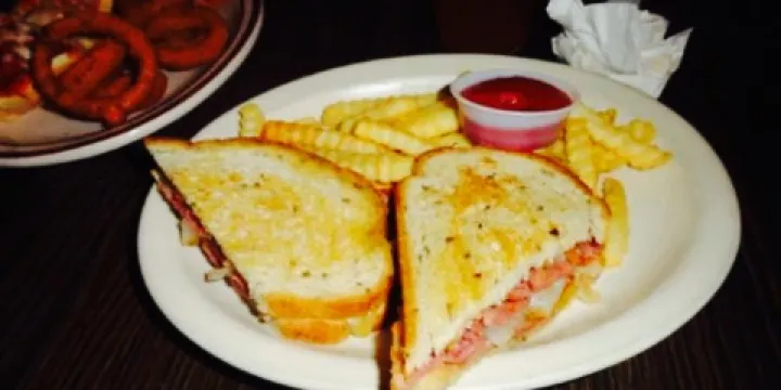 Raceway Bar and Grill