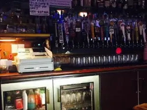 Cue & Brew