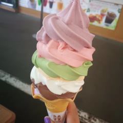 Yamanaka Dairy Farm Otaru Shop User Photo
