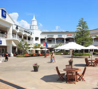 Rinku Premium Outlets