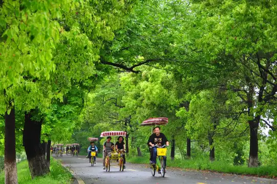 鄰近海寧鹽官旅遊度假區的酒店