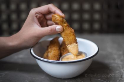 Beef & Liberty ( Shanghai Centre ) Burgers