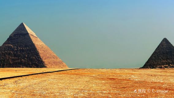 Cairo: Giza Pyramids, Sphinx, and Valley Temples 1-day tour[Lunch and guide Included]