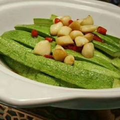 俊明傻儿鱼大盘鸡(金马店) User Photo